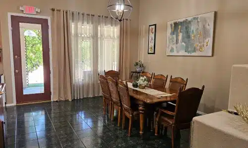 Manor 2