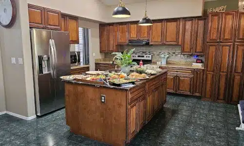 Manor 4